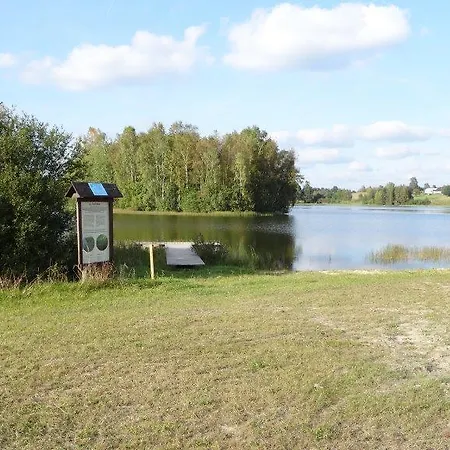 Palac I Folwark Nemino Feriested