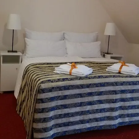 Palac I Folwark Nemino Feriested 3*