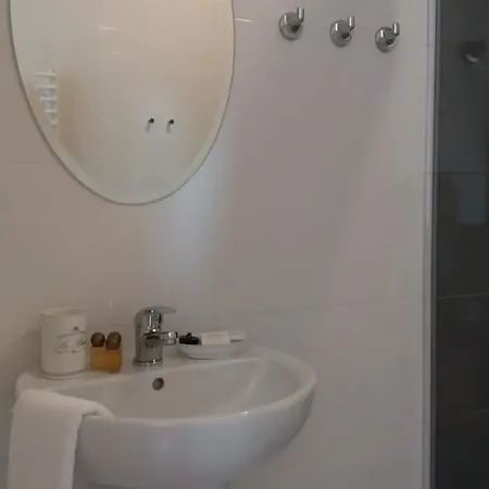 Palac I Folwark Nemino Feriested Sierakowice (Pomerania)