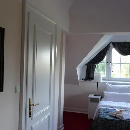 Resort Palac I Folwark Nemino 5*