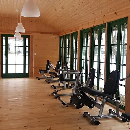 אתר נופש Palac I Folwark Nemino 5*