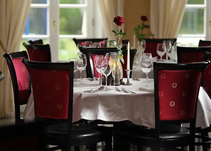 Palac I Folwark Nemino Semesteranläggning (resort) Sierakowice (Pomerania)