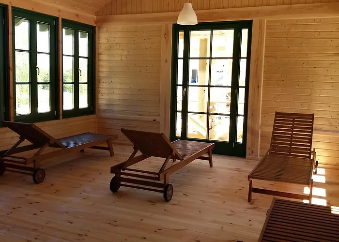 Palac I Folwark Nemino Semesteranläggning (resort)