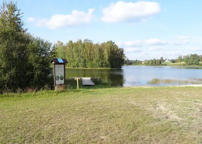 Palac I Folwark Nemino Semesteranläggning (resort)